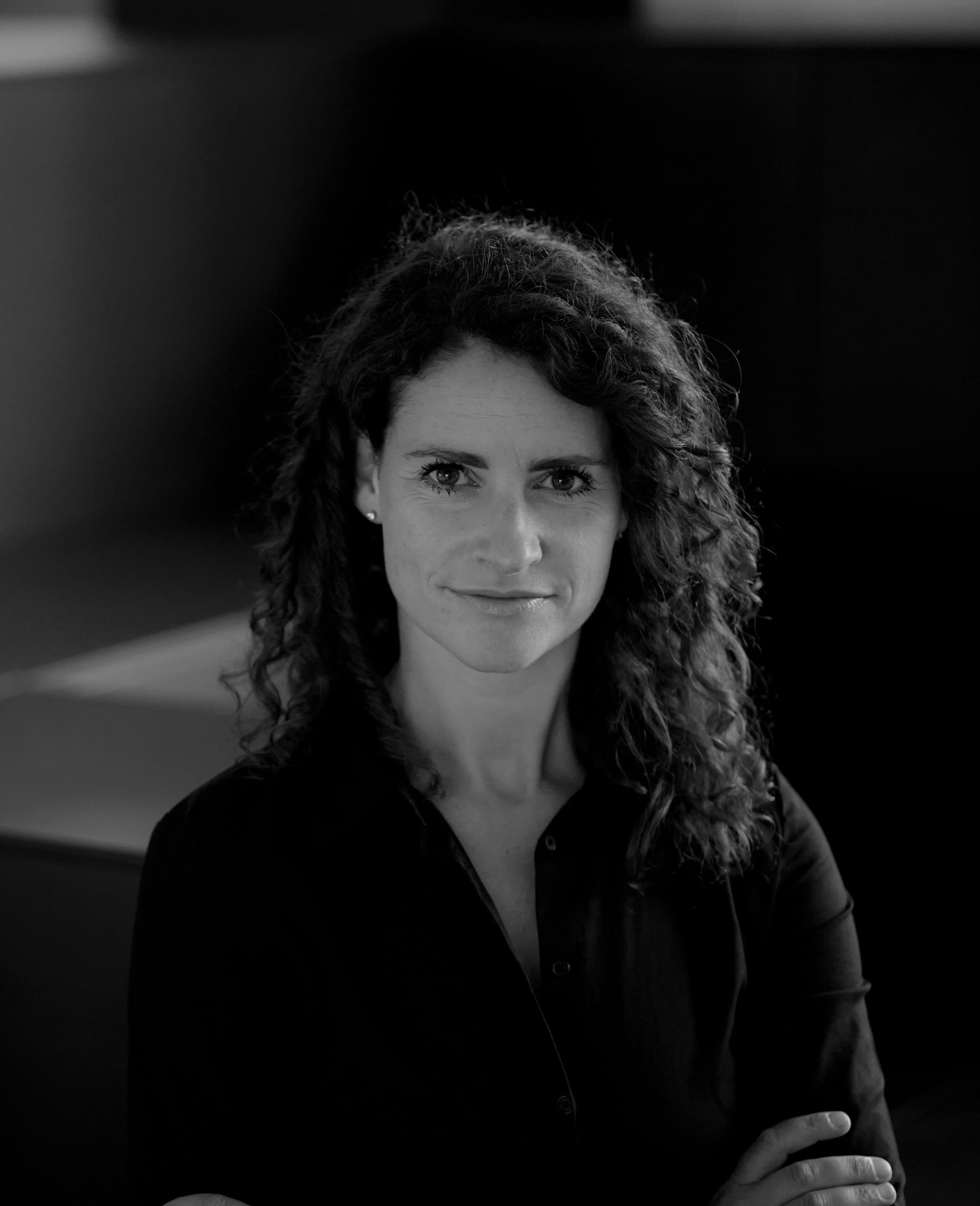 Porträt von Birgit Bucher, Architektin und Geschäftsführerin der be_planen Architektur GmbH